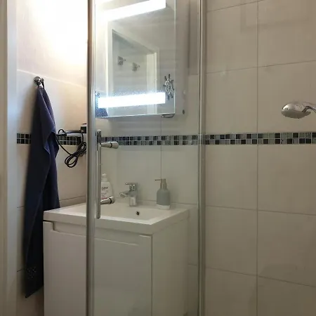 Apartment Modern Und Am Balkon,pp Glücksburg